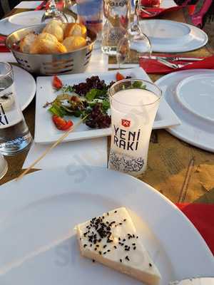 Tuzla Yat Kulübü Restoran