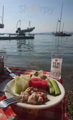 Tuzla Yat Kulübü Restoran