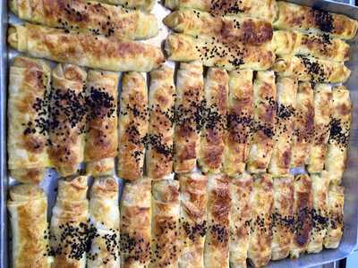 Muhtar's Karadeniz Pide Ve Yöresel Yemekler