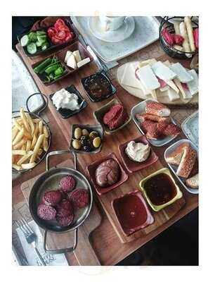 Para Cafe & Restaurant