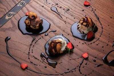 Kubina Cafe & Restaurant