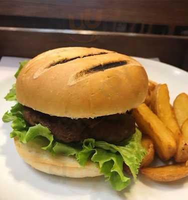 Symbol Cafe - Nişantaşı