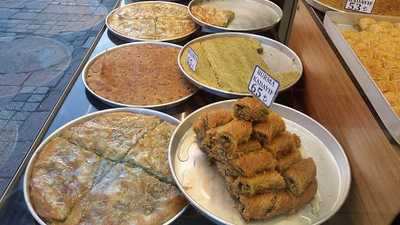 Şanlıoğlu Közde Künefe