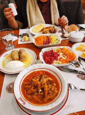 Mügem İnegöl Köftecisi