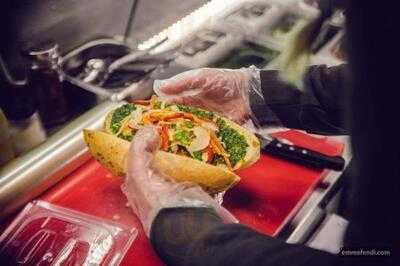 Yeldeğirmeni Sandviççisi