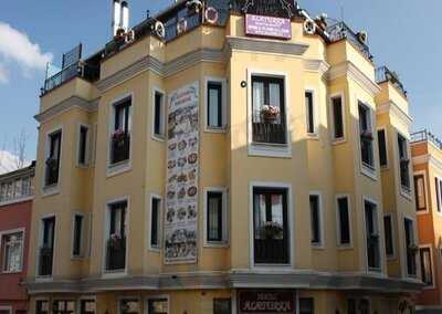 Titü Alaturka Otelcilik