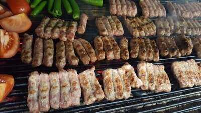 Lezziz Pide Ve İnegöl Köftecisi Ekspres