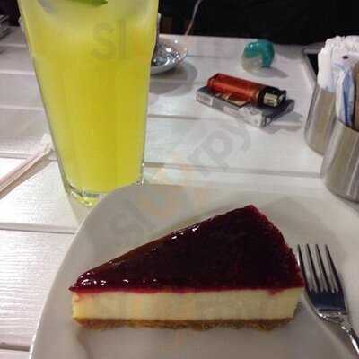 Alaçatı Muhallebicisi