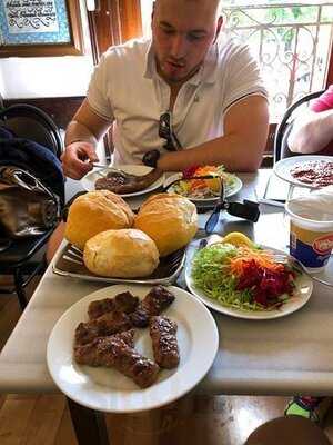 Sultanahmet Halk Köftecisi