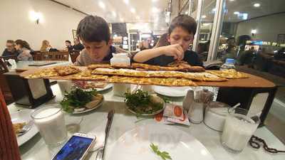 Konyadan Tandir Etli Ekmek