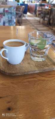 Ehlikeyf Cafe Bistro