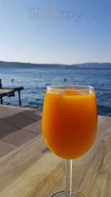 Suhulet Cafe & Restaurant