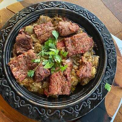 Loti Cafe & Roof Lounge