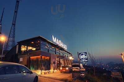 Mashhad Istanbul Cafe & Lounge