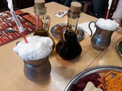 Melekler Ocakbaşi & Dürüm Evi