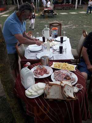 Kardeşler Aile Piknik Yeri