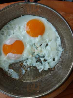 Zeyla Cafe & Restaurant