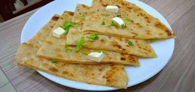 Zaiqa Pakistani Restaurant Istanbul