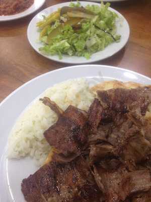 Hizmet Doner Ve Kebap Salonu