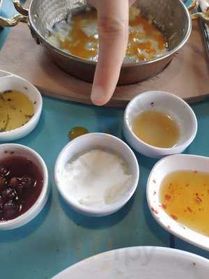 Zeytin Cafe & Restaurant