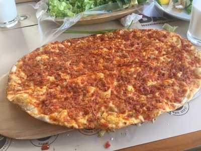 Dayı Kürek Lahmacun