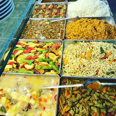 Üçler Akçaabat Köfte