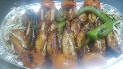Öz Saray İskender Kebap Ve Lahmacun Salonu