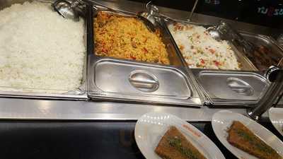 Günaydın Köfte Döner