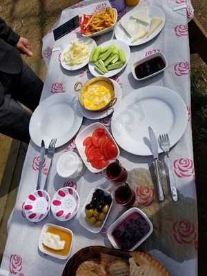 Şelale Park Piknik Alanı