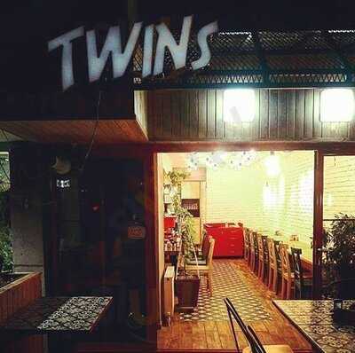 Twins Pizza & Burger