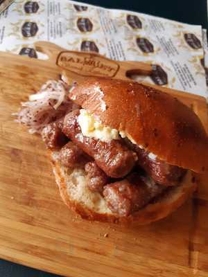 Balata Et Boşnak Köftecisi