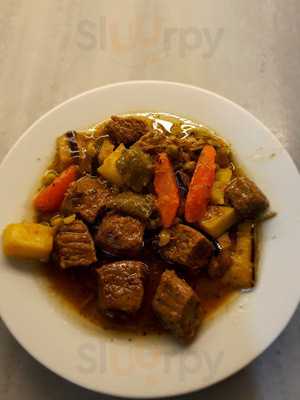 Kırık Çatal Lokantası