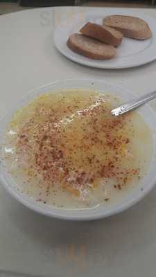 Kırık Çatal Lokantası