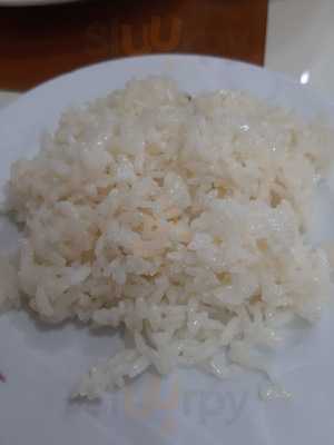 Kardeşler Köfte Ve Yemek Salonu