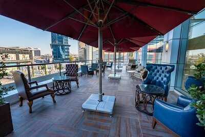 Titanic Shisha Lounge