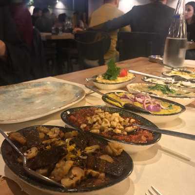 Şehla Zamanın Meyhanesi