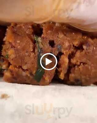 Meshur Adiyaman Cig Koftecisi Omer Usta