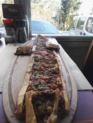 Pide's