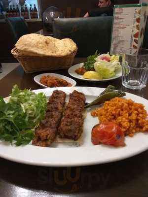 Hazal Ana Iskender Kebapcisi