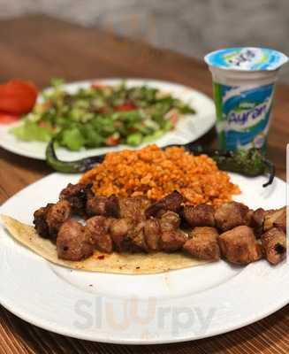 İnci Dürüm Ve Kebap Evi