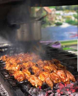 İnci Dürüm Ve Kebap Evi