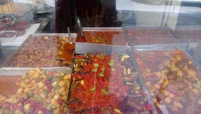 Seckin Aile Sark Sofrasi