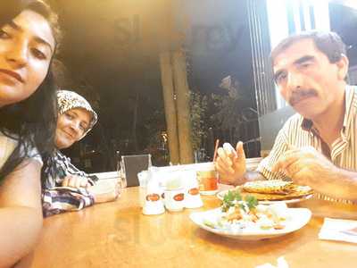 Bahçeli Kebap Salonu
