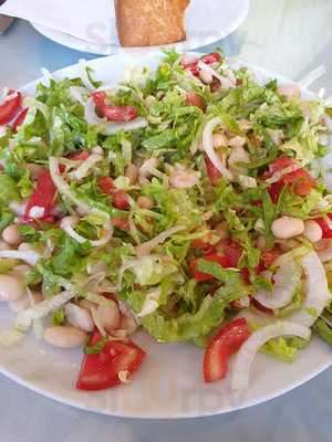 Dirona Akcaabat Kofte Salonu