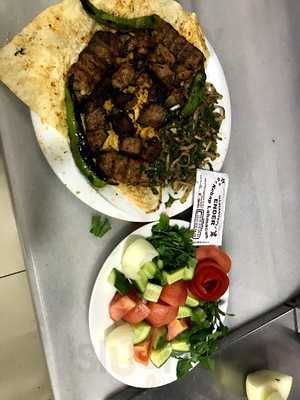 Sark Aile Kebap Ve Lahmacun Salonu