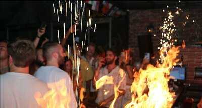 Backstreet Bistro & Pub