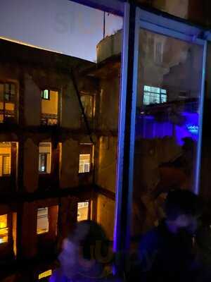 Backstreet Bistro & Pub