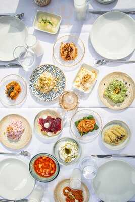 Perihan Meyhane Caddebostan