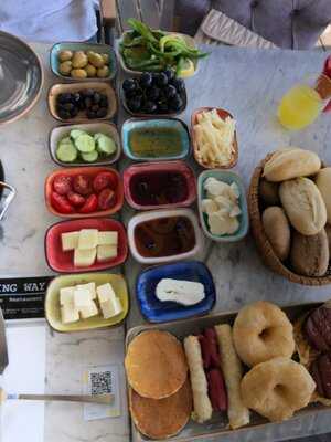 King Way Cafe Restaurant