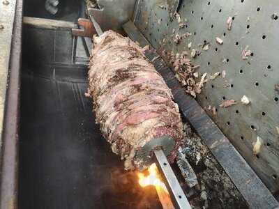 Emrah Usta Erzurum Oltu Cağ Kebap